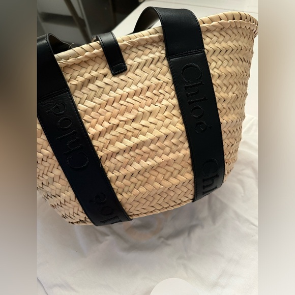 Chloe raffia basket tote medium - Picture 2 of 5